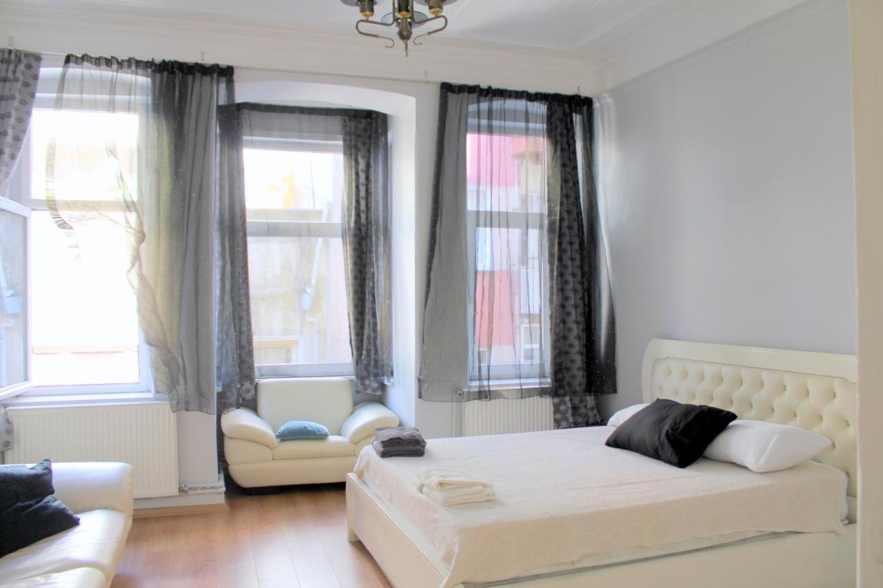 Apartamento For Those Who Want To Be Close To Beyoglu Istiklal Street Estambul Exterior foto